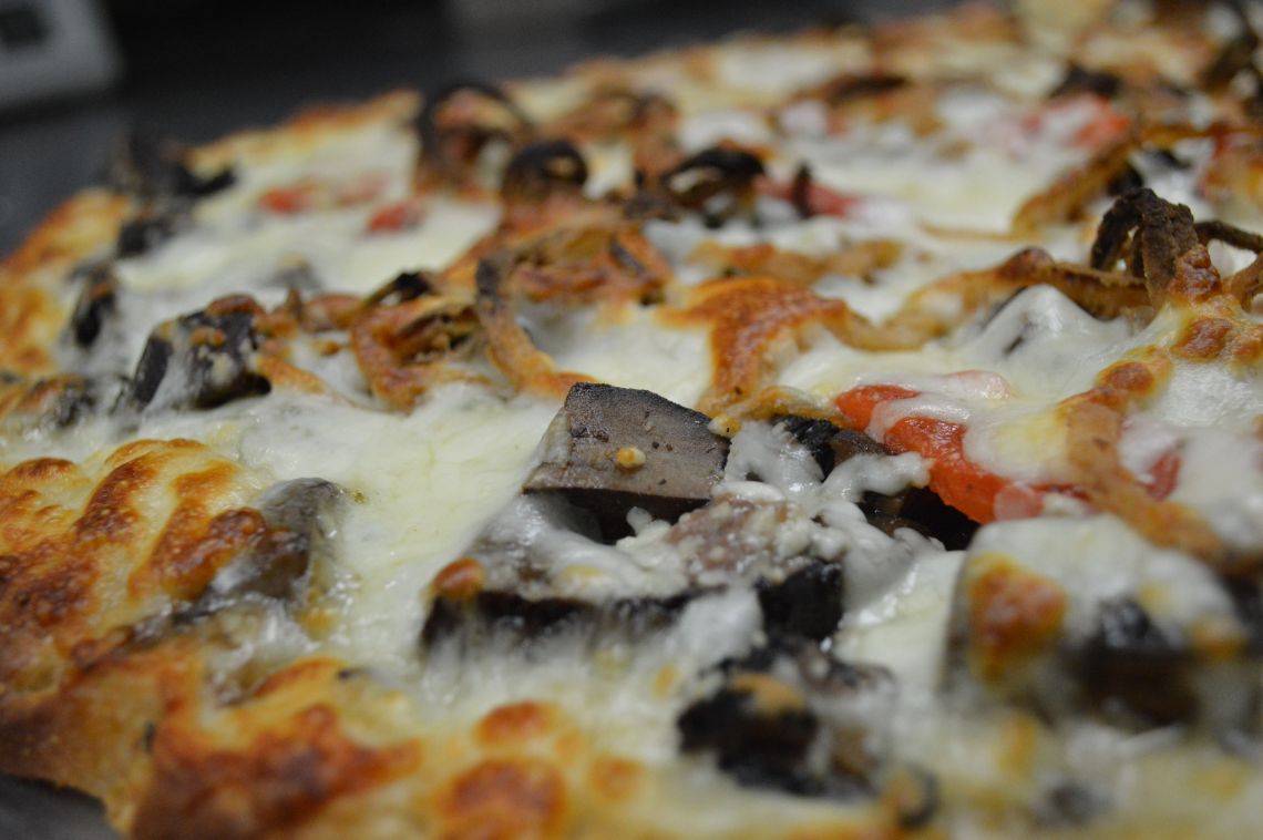 Steak and Portobello Pizza From Buffalo's Favorite Pizza Place